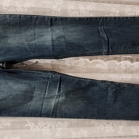 NWT ABERCROMBIE & FITCH "The 90's Straight Ultra High Rise" Jeans - Picture 6 of 10